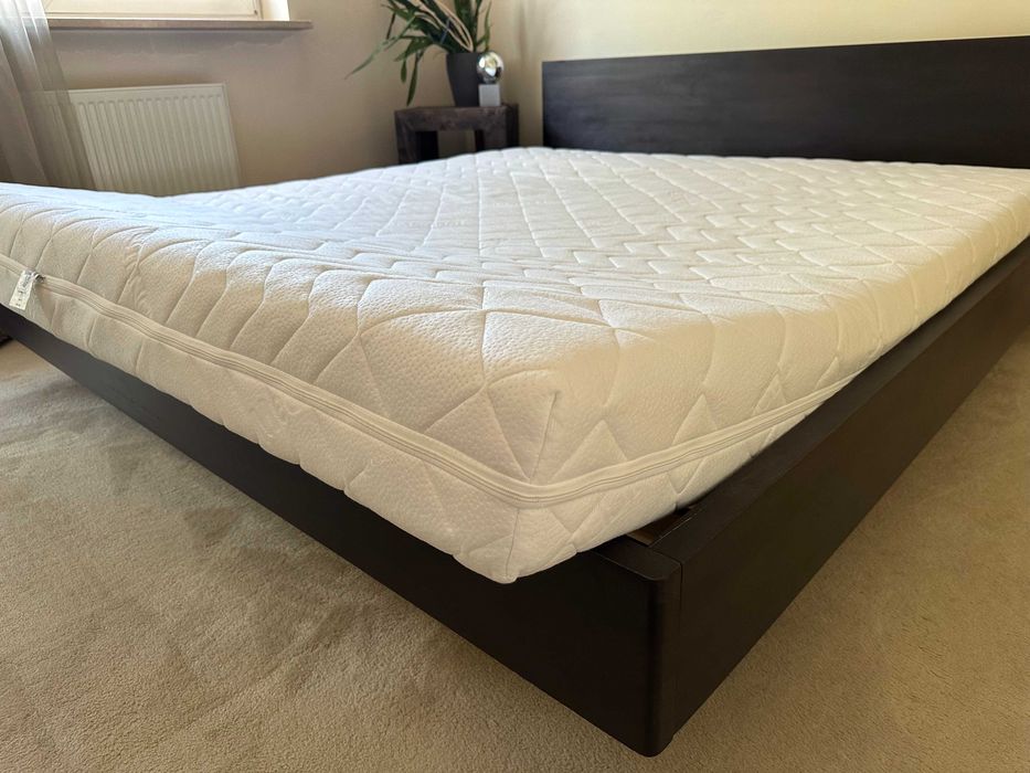 Łóżko drewniane bukowe LAOS lewitujące + materac + stelaż 200x220 WWA