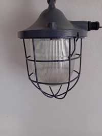 Lampa industralna wisząca retro do ogrodu tarasu prl