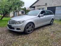 Mercedes C220d 170 koni. Rok 2009