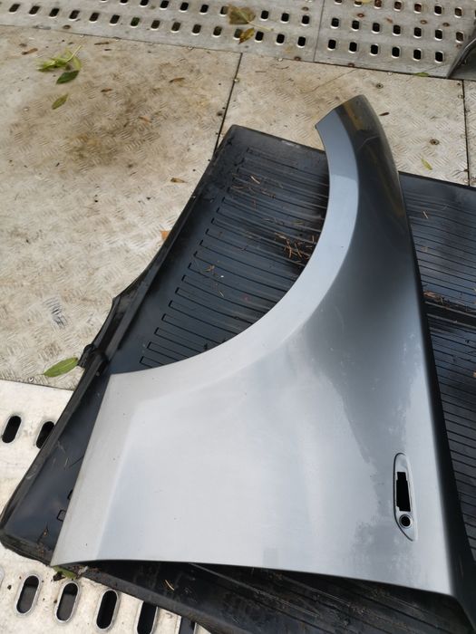 BMW E87 E81 lci błotnik lewy przód A52 space gray