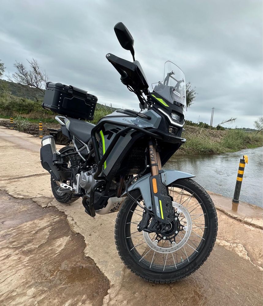 CFMoto 450MT com Extras