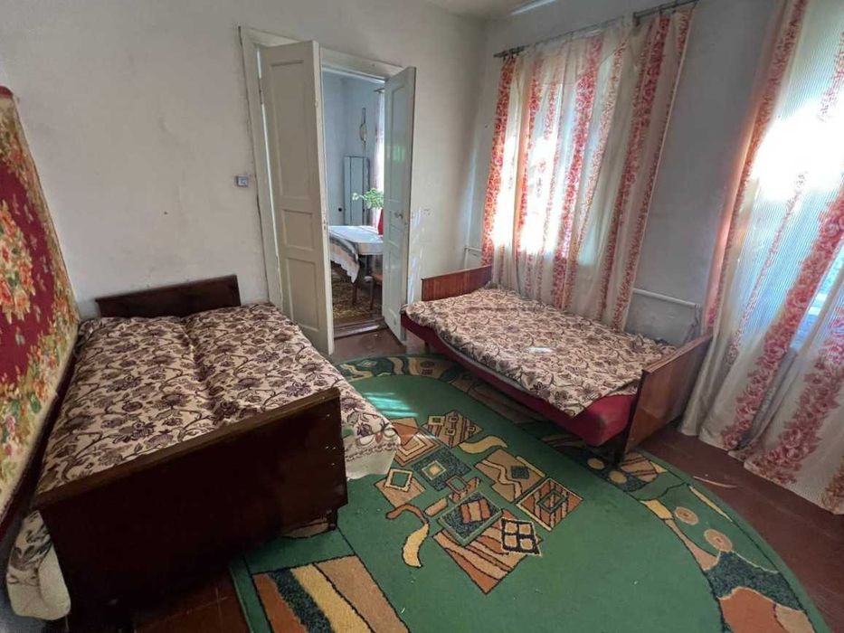 Продаж будинку 60м2, 4 кімнати, 43сотки. Власний вихід до річки.ID:201