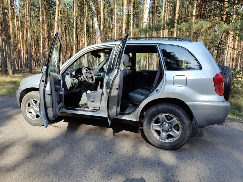 Toyota Rav 4 1,8-16V benzyna 130t.km. przebieg