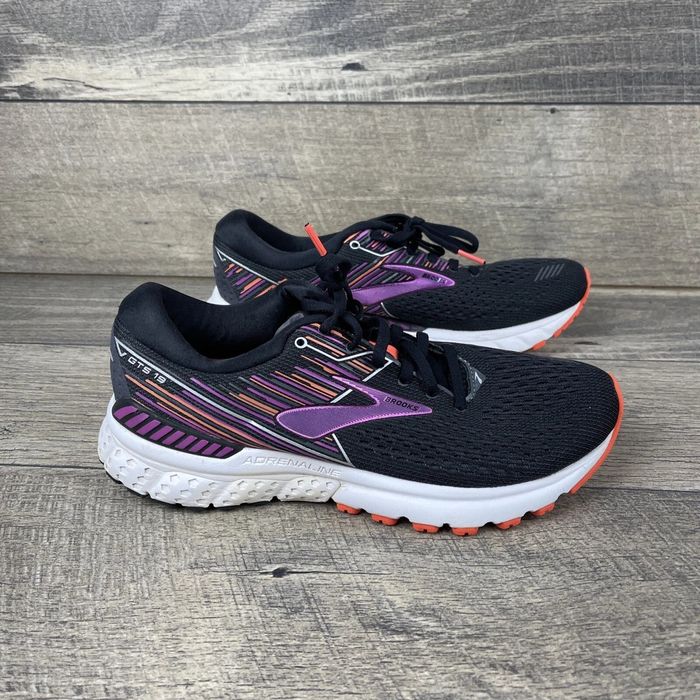 Кросівки оригінал безкоштовно