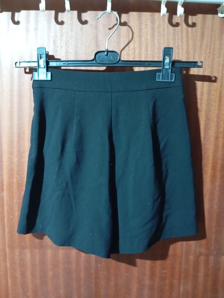 Saia calção Stradivarius 34