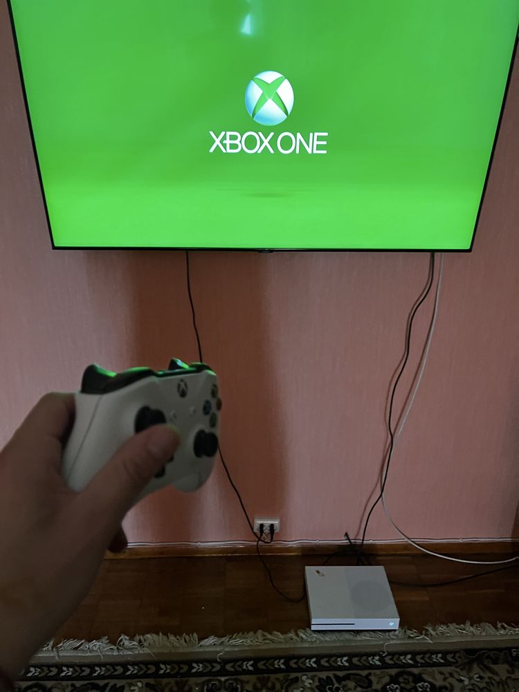 XBOXONE S 1TB go play