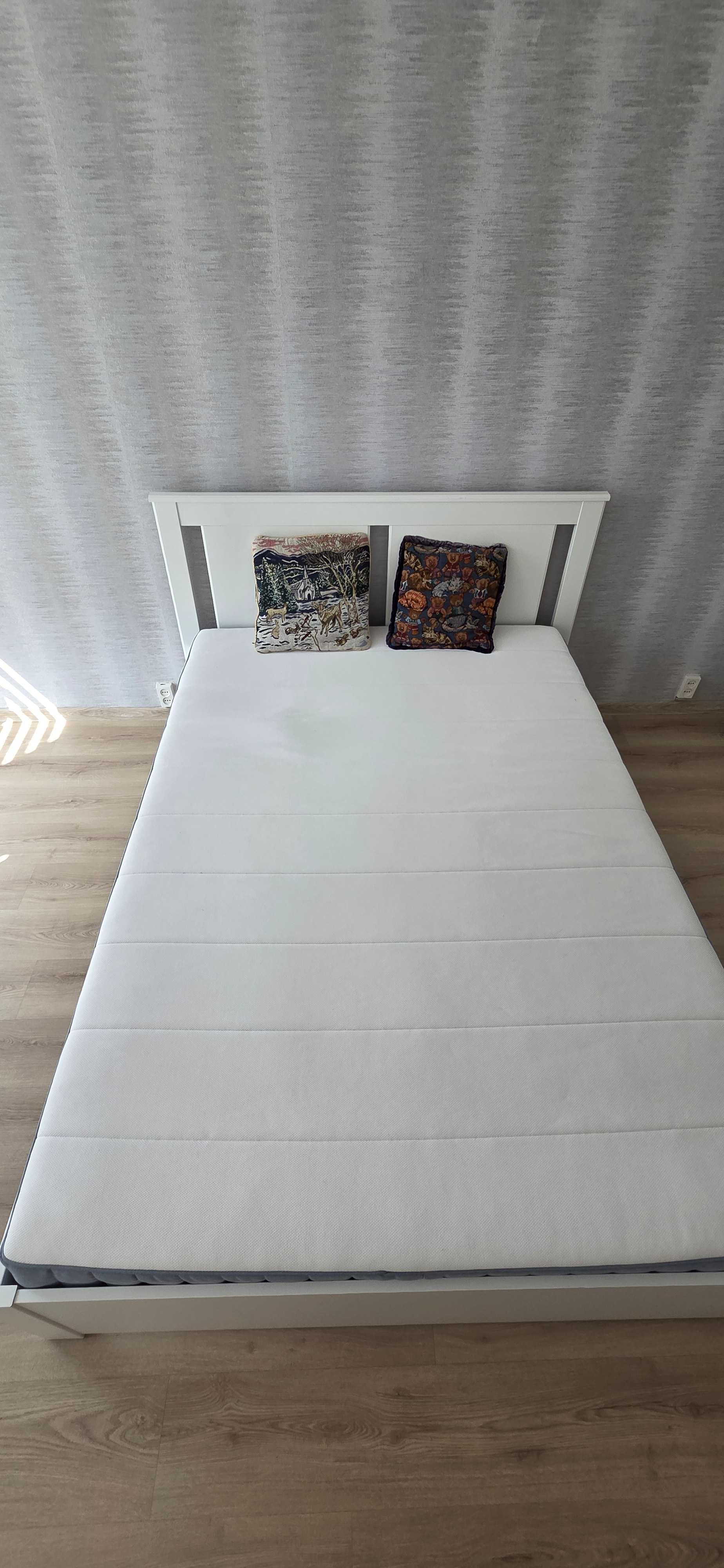 Łóżko z materacem IKEA 140 x 200