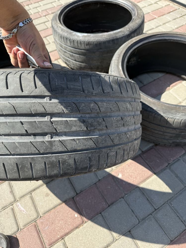 Шини різноширокі 275 35 R19, 245 40 R19