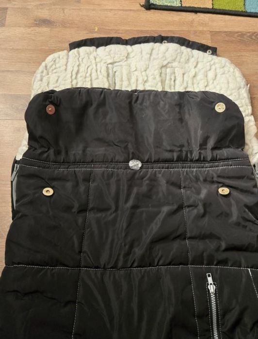 Конверт в коляску на овчині, муфти на коляску