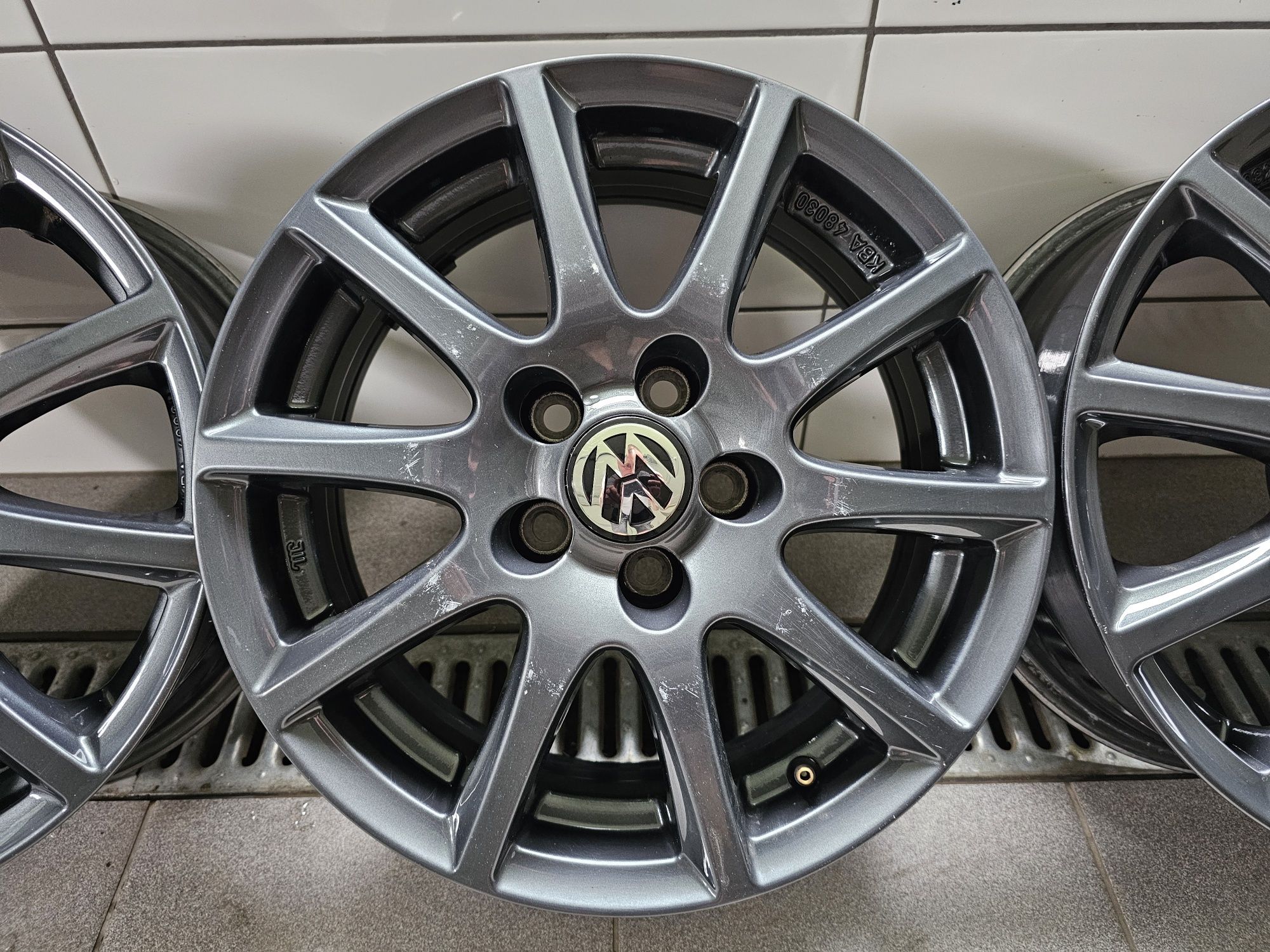 Alufelgi 15 5x100 Grafit Vw Polo VI Seat Ibiza Audi A1 Skoda Fabia