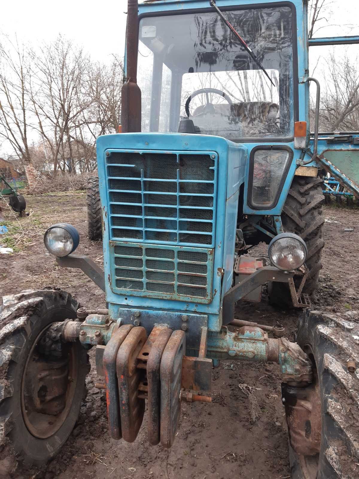 Трактор сільскогосподарський МТЗ 82 та МТЗ 80