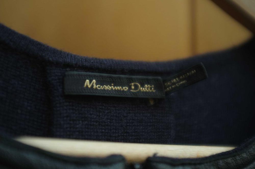 granatowa elegancka wełniana sukienka Massimo Dutti 100% wełna