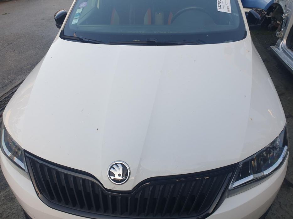 Capot SKODA Rapid Spaceback (NH1)