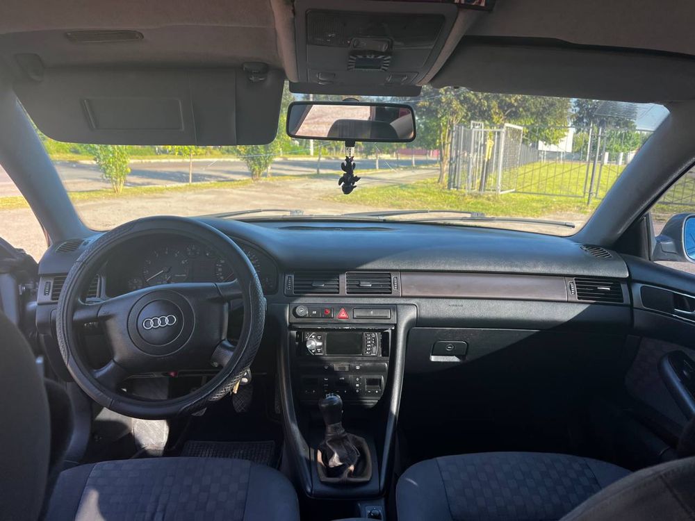 Audi A6C5 2.4 бенз/газ