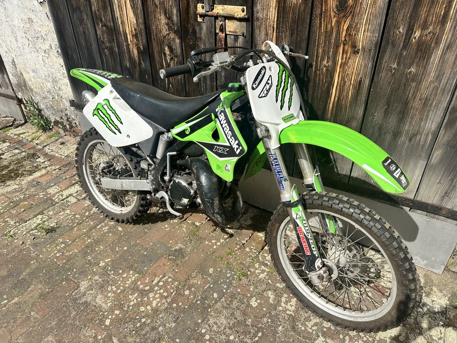 Kawasaki kx125 .