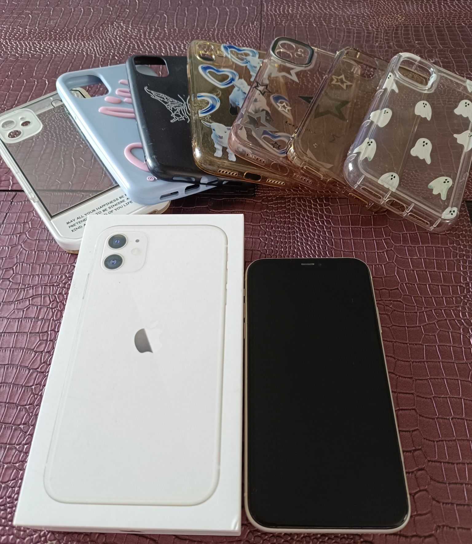 Smartfon Apple iPhone 11 64GB 6,1" 12Mpix Biały