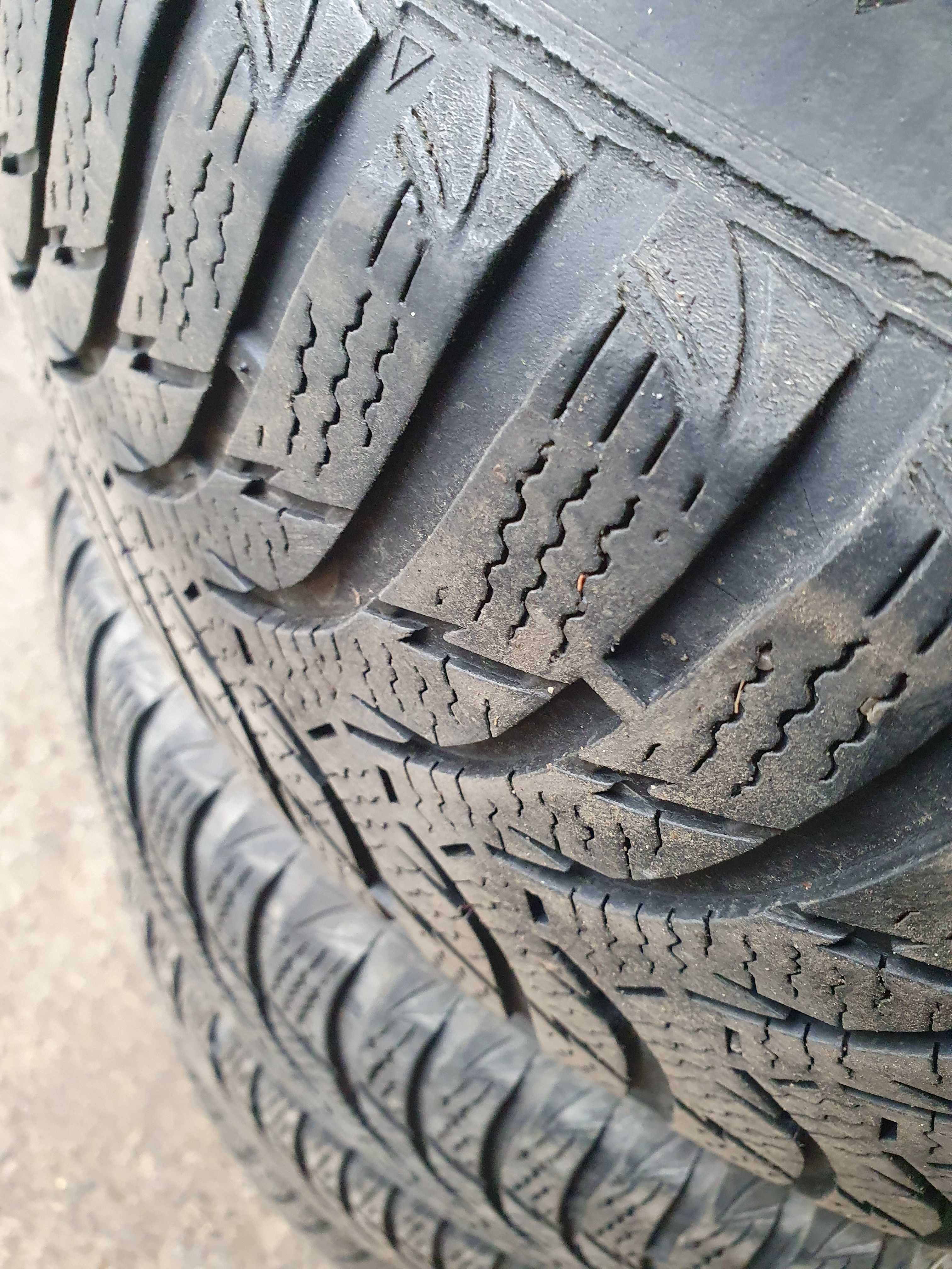 Sprzedam 4 opony zimowe KUMHO Wintercraft 205/60 r 16