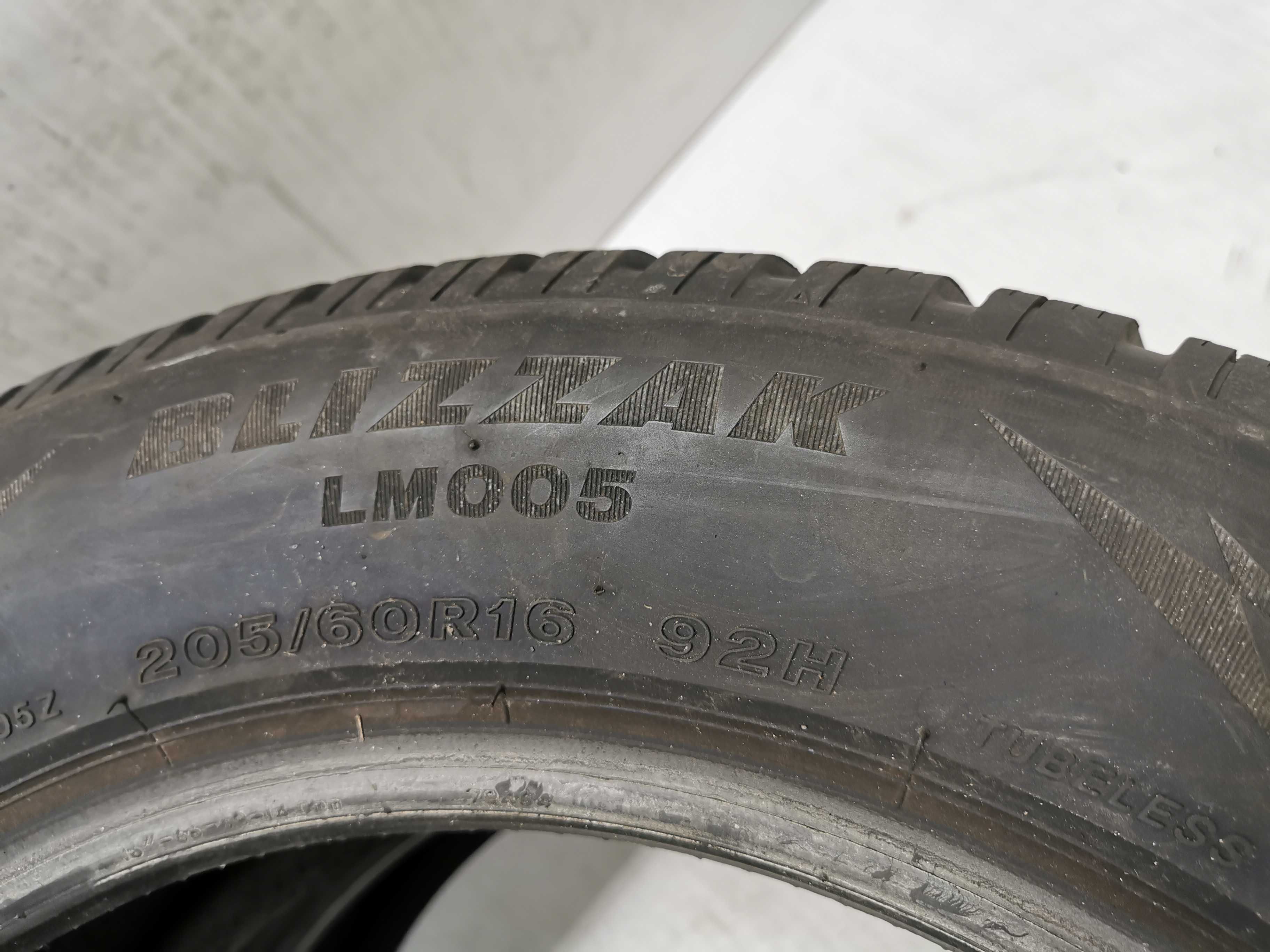Bridgestone Blizzak LM005 205/60r16 6,2mm N1013