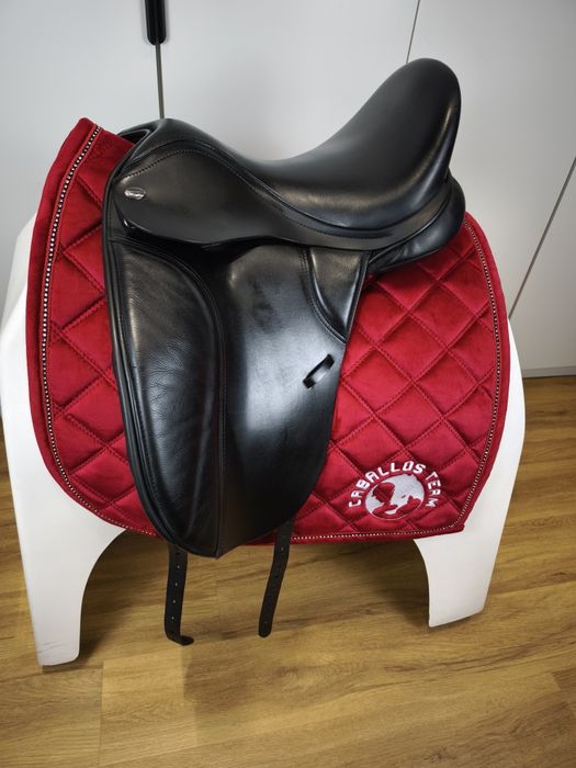 17 cali Thorowgood T8 siodło ujeżdżeniowe Id.573