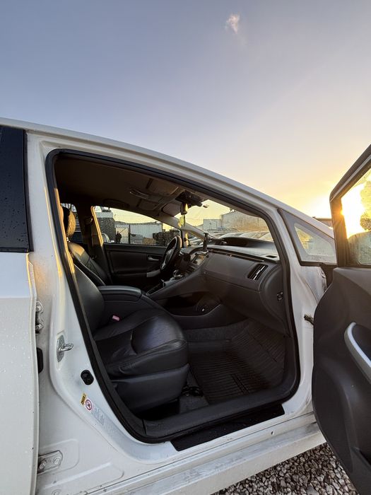 Na Sprzedaż Toyota Prius 1.8 hybryda /oszczędny/automat/super st/zamia