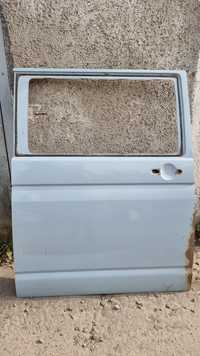 Дверка і замок  права відкатка на VW T5