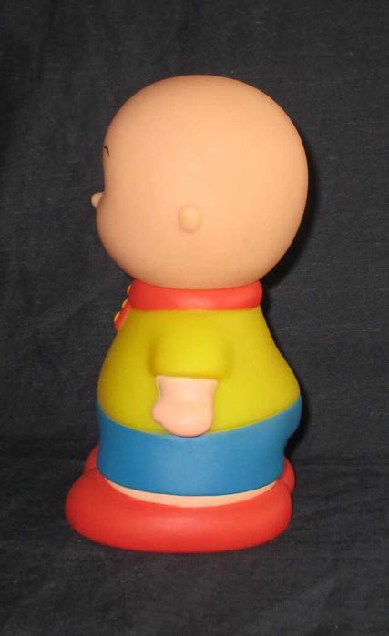 Boneco Ruca Caillou Famosa V-2652-08