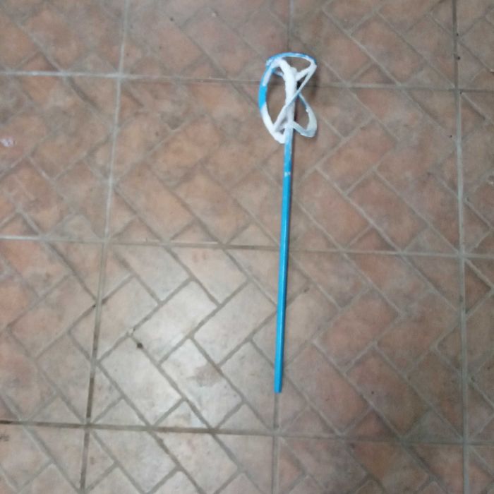 Misturador para massas, adaptado a berbequim