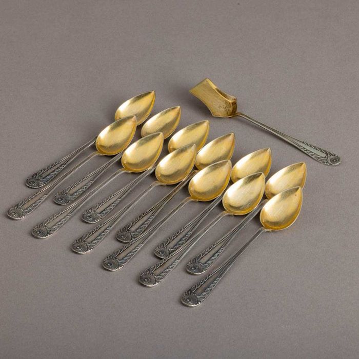 Conjunto de 6 colheres de chá e concha de açúcar em Art Deco em prata