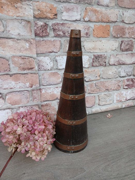 Stara drewniana butelka na wino francuska butelka na cydr