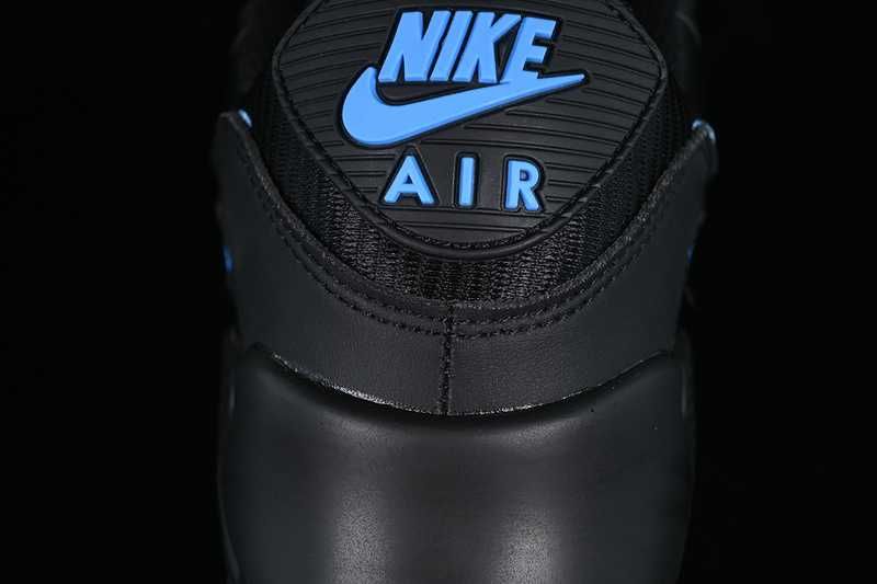 Nike Air Max 90
Black University Blue