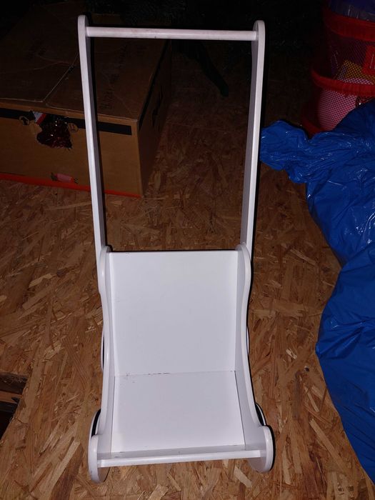 Wózek drewniany dla lalek