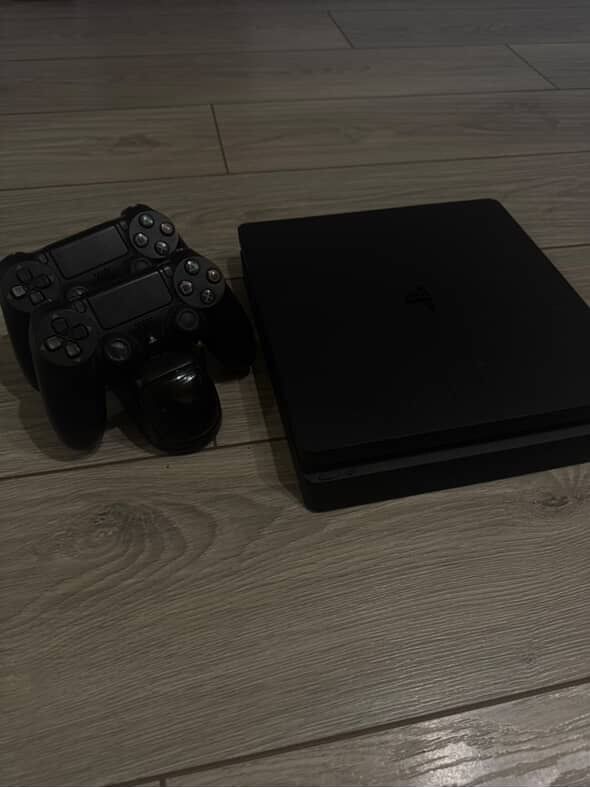 ps 4 , СРОЧНО!!! playstation 4!