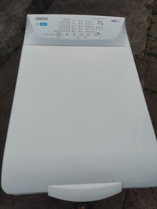 Продам пральну машину ZANUSSI lindo100 на запчастини