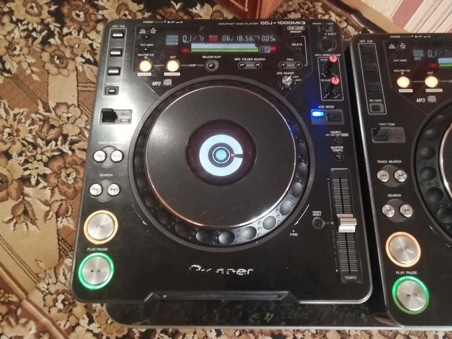 Pioneer CDJ 1000 MK 3 пара сд програвачів для DJ