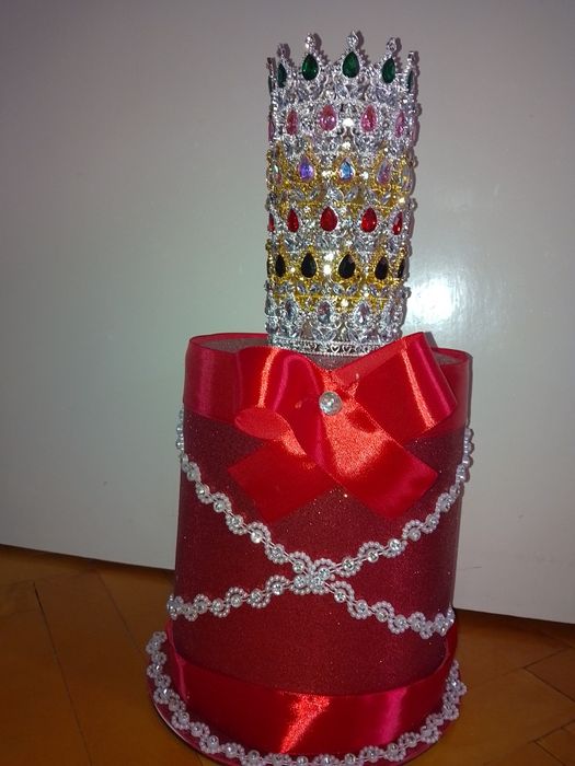 Корони, діадеми на торт 8 см