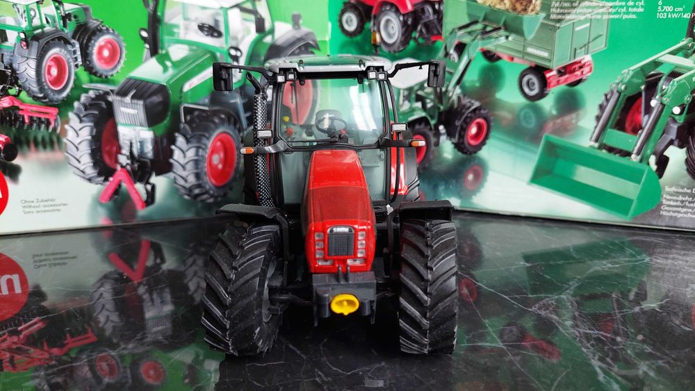 Siku Universal Hobbies Britains traktor Iron 100 Same 1:32