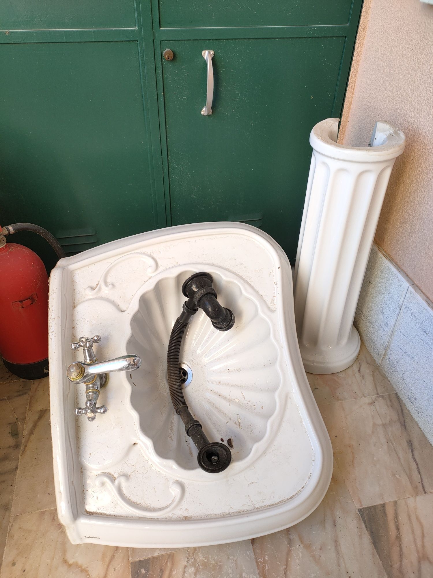 Lavatório para wc