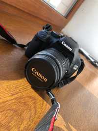 Зеркальный фотоаппарат Canon EOS 550D