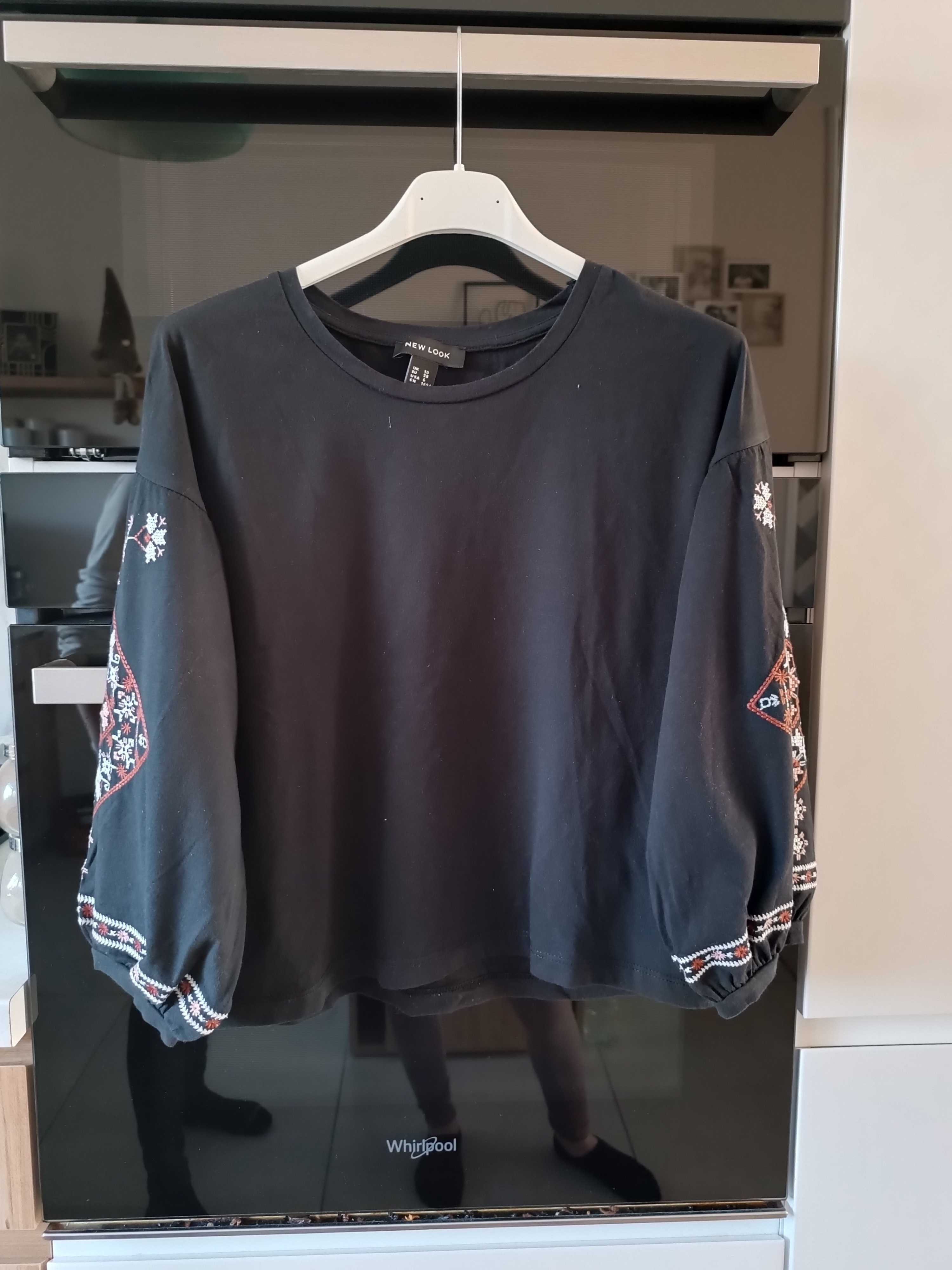 Bluzka damska czarna haftowa używana New Look, rozmiar S/M