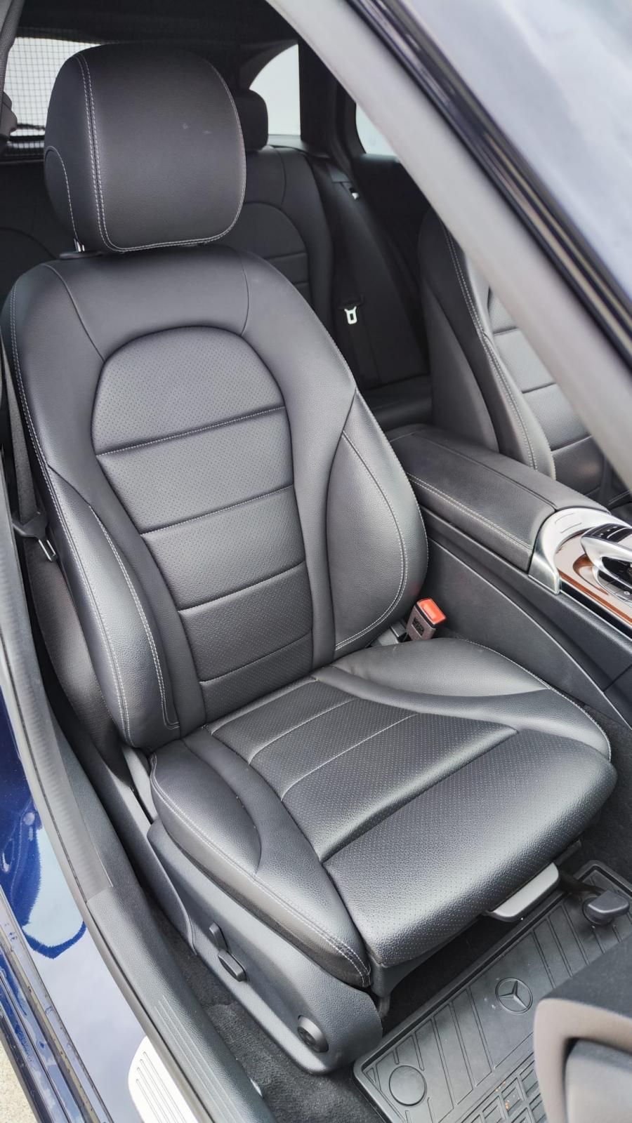 Mercedes-Benz C 300 h AMG Line