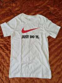 T-shirt Nike criança