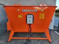 Paszowóz mini zawieszany 2m3 stacjonarny elektryczny 230V mieszalnik