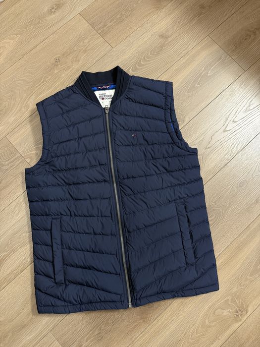 жилетка пухова Tommy Hilfiger  XL розмір