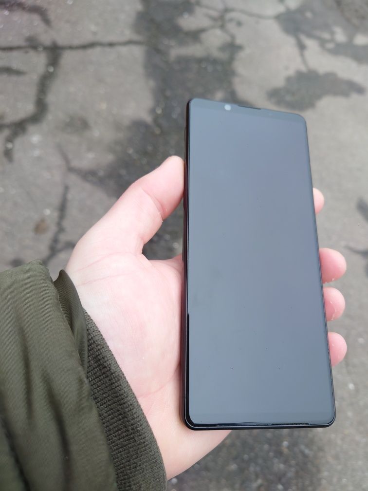 Sony Xperia 1 ii mark 2 8гб оперативной