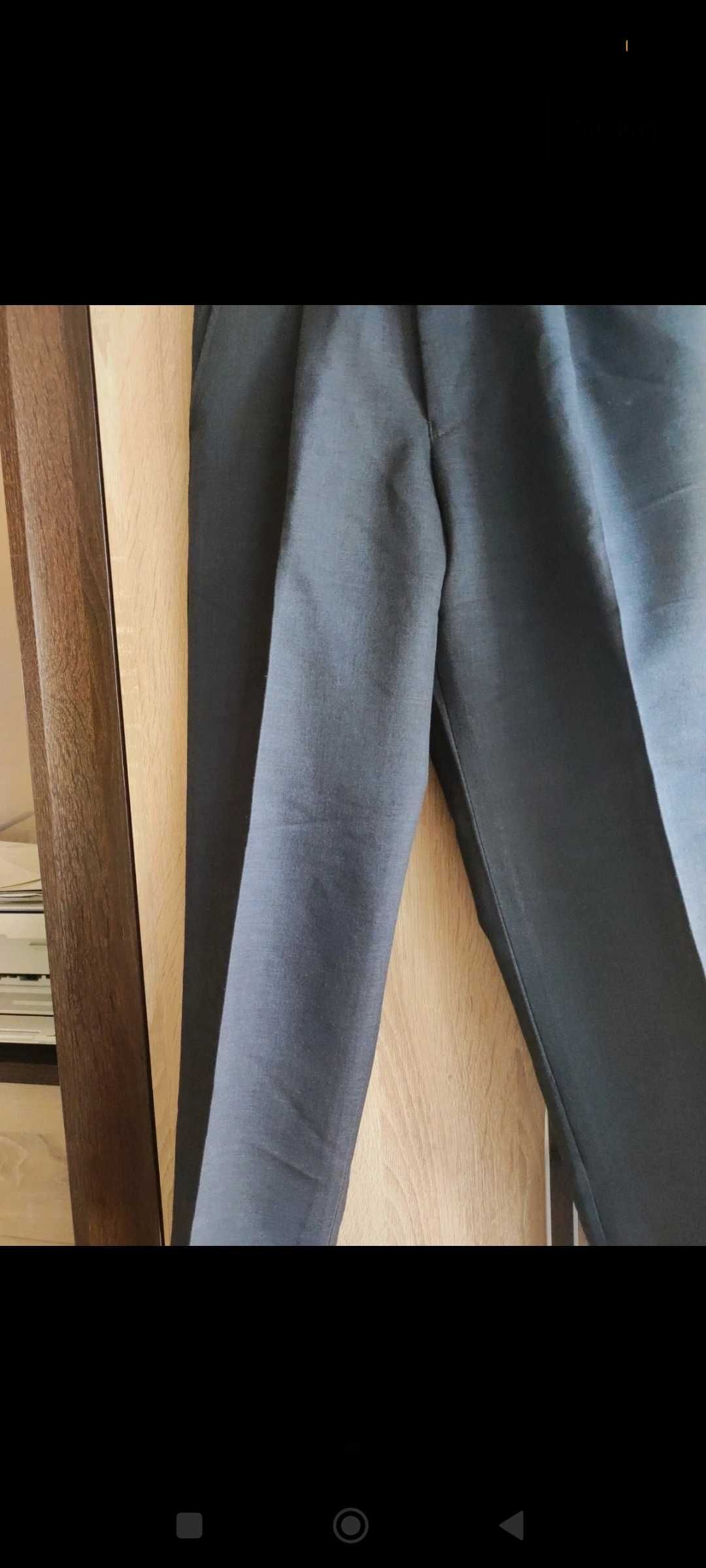 Eleganckie spodnie chłopiece rozmiar 140