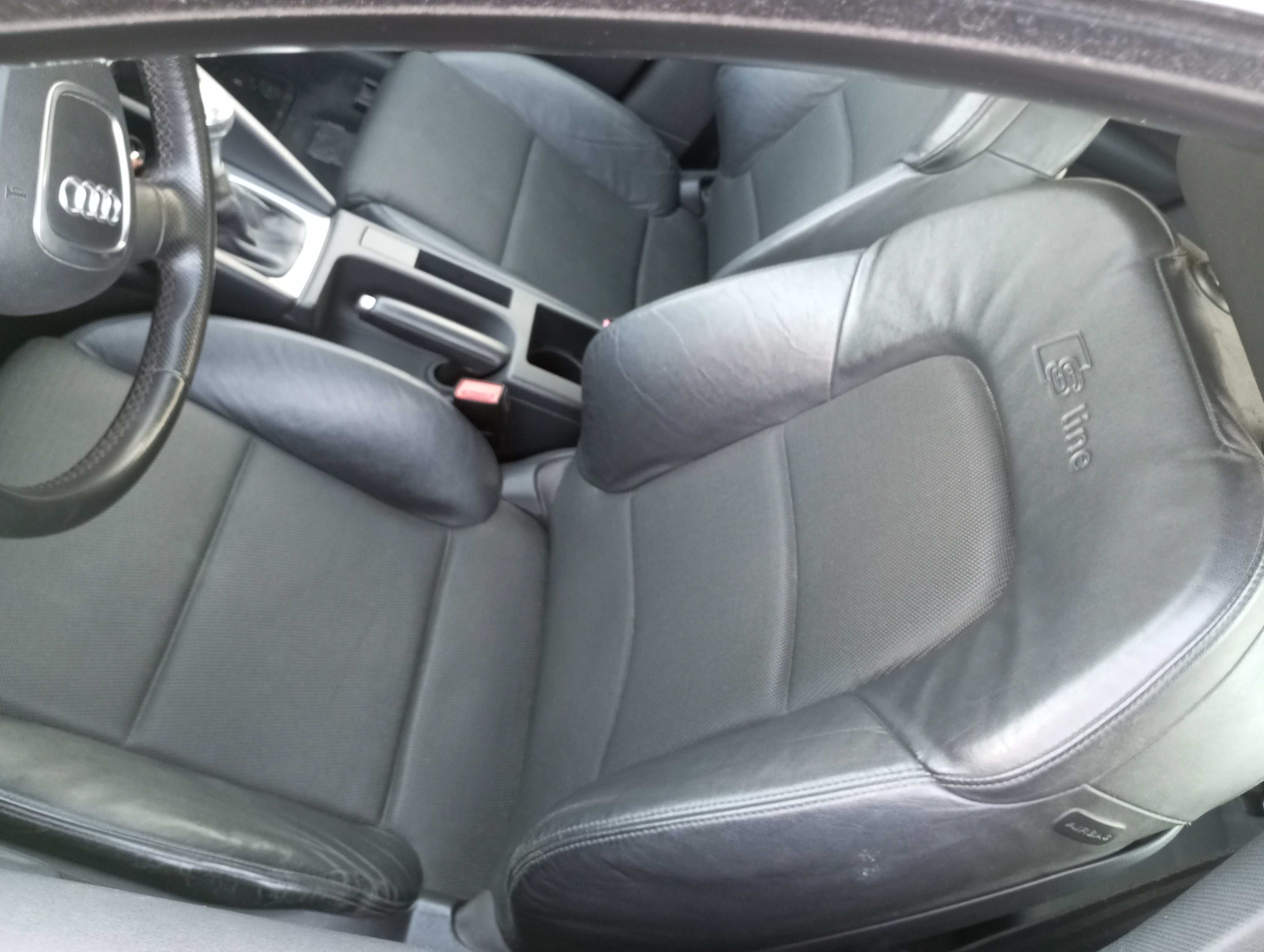 Audi a3 8p S-Line 1.6 fsi