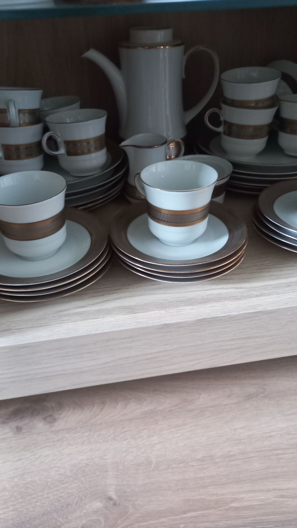 Niemiecki serwis porcelana