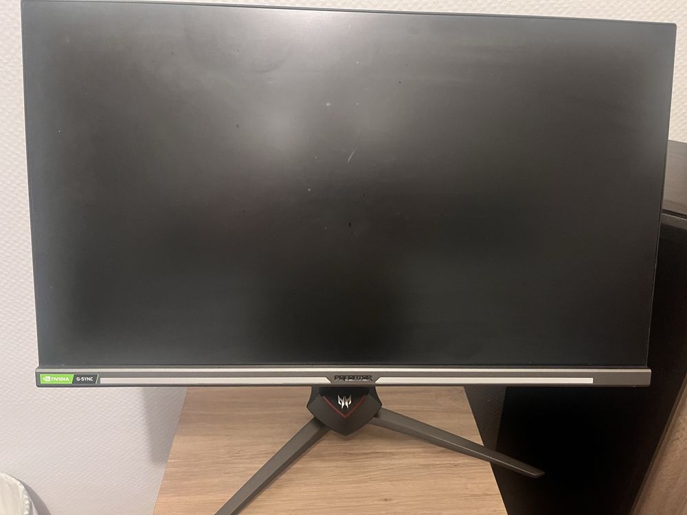 Monitor xb253Q 240hz