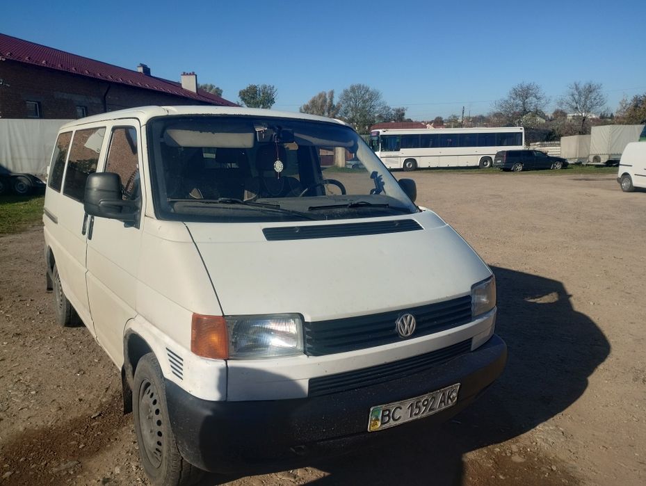 Volkswagen T4 пасажир
