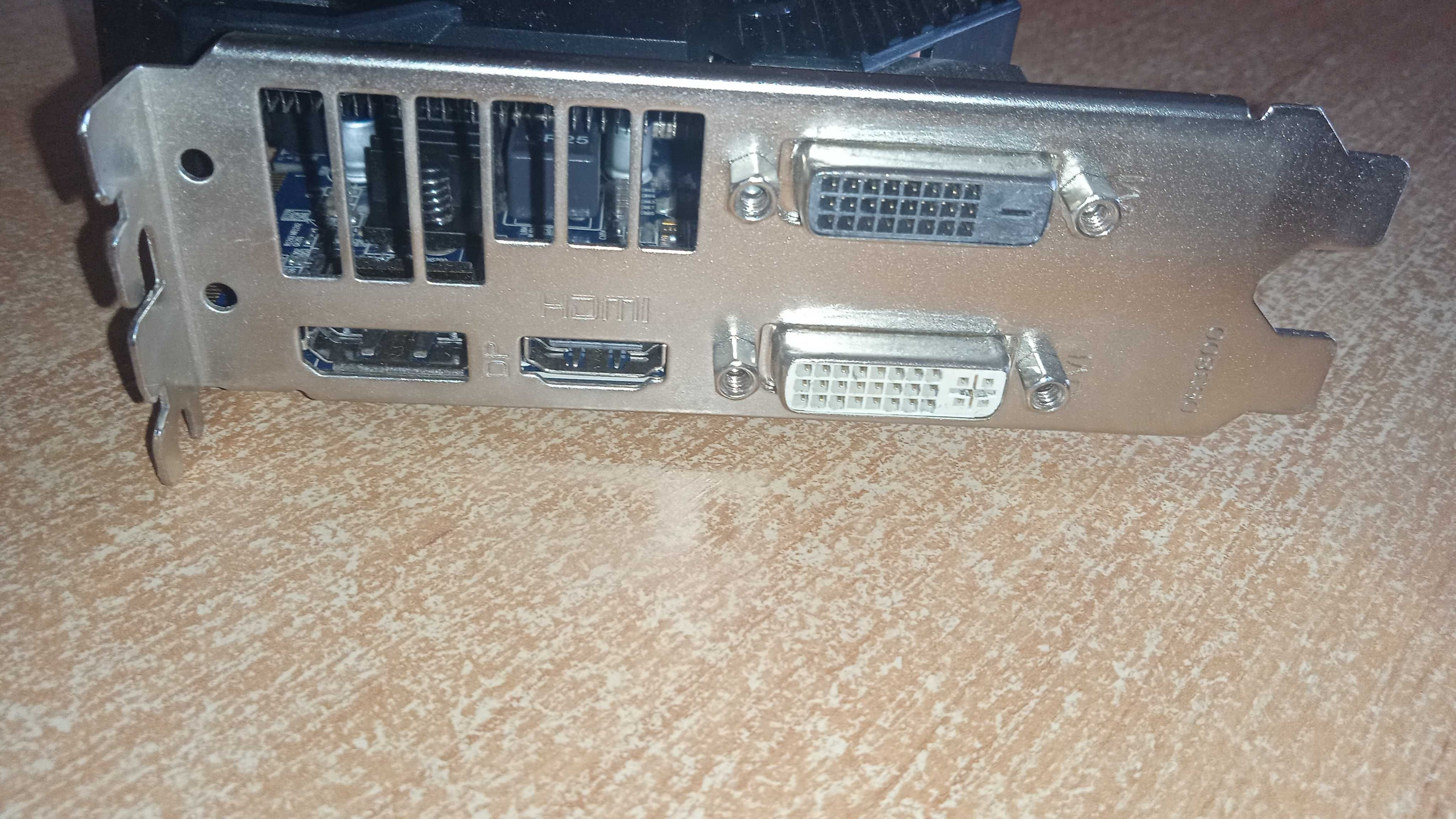 Відеокарта AMD HD 7950 ( 3Gb gddr5/ 384Bit )